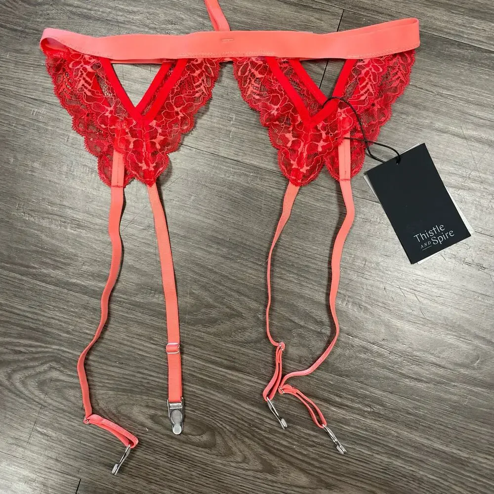 NWT Thistle and Spire Kane Garter Belt Women M Red Lace Strapy Lingerie w Choker - Picture 4 of 9